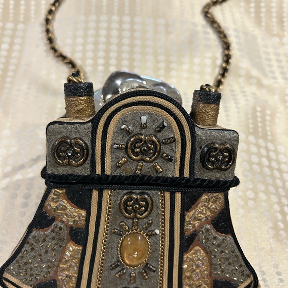 Black and Gold Women's Box Bag - Picture 3 of 6